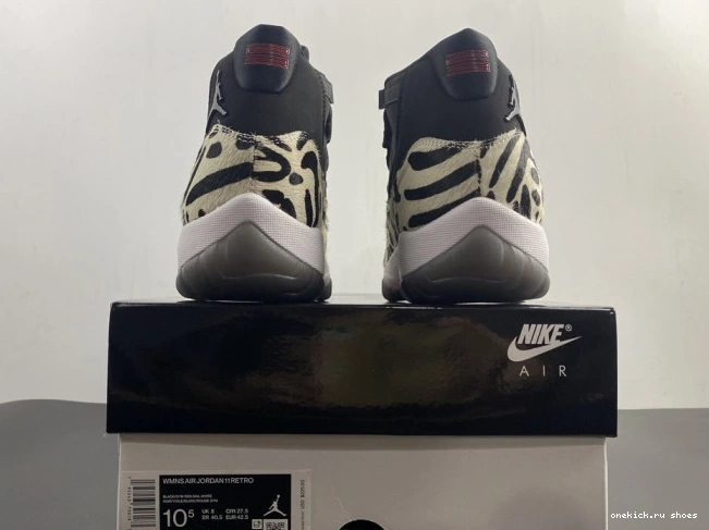 Rep 11 ANIMAL INSTINCT AIR JORDAN AR0715-010 0701